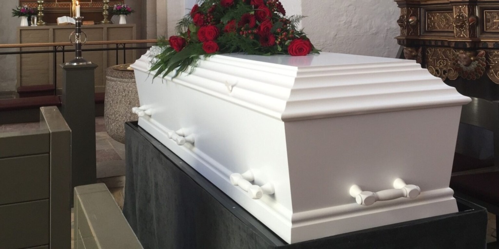 How to Choose the Right Funeral Package for Your Loved One